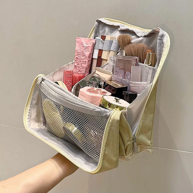 Ultimate Travel Make-Up Bag
