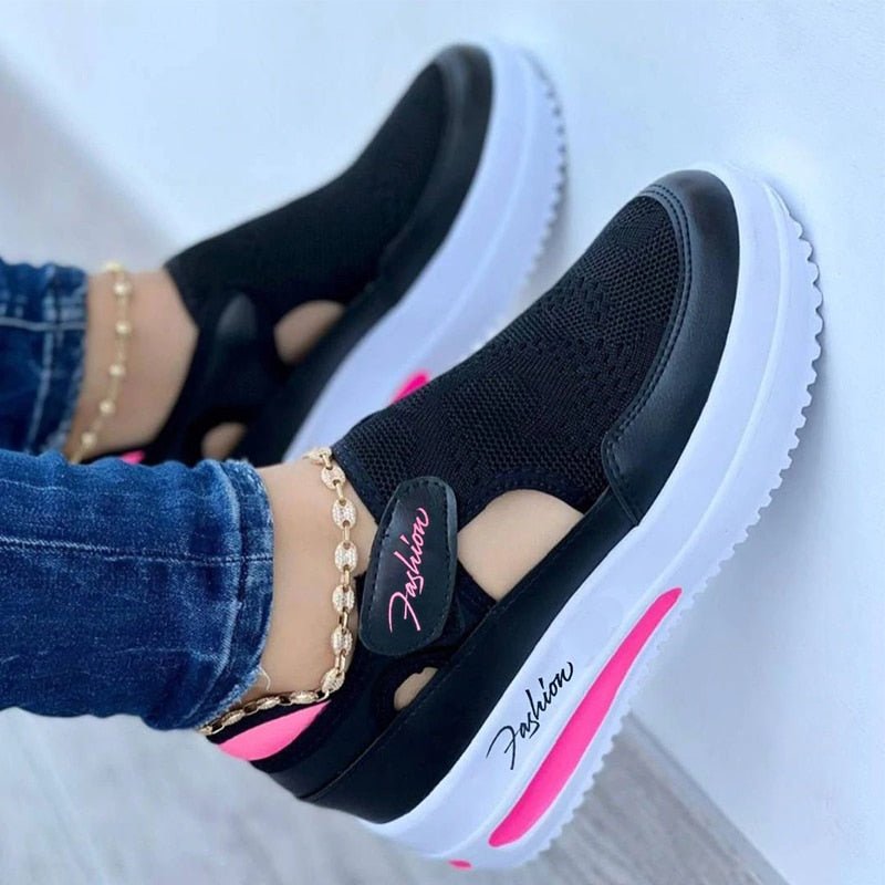Sneakers- Moon