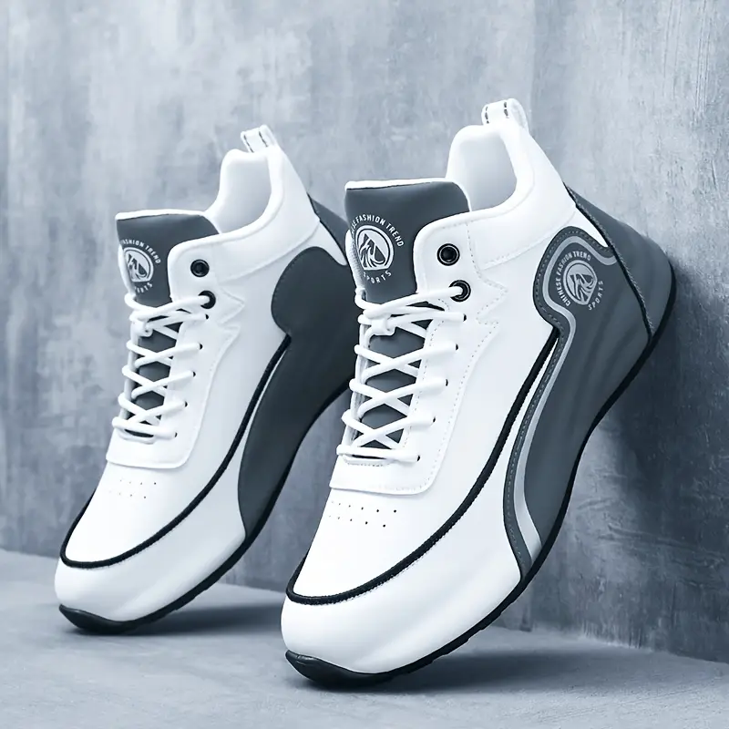 MARK Sneakers