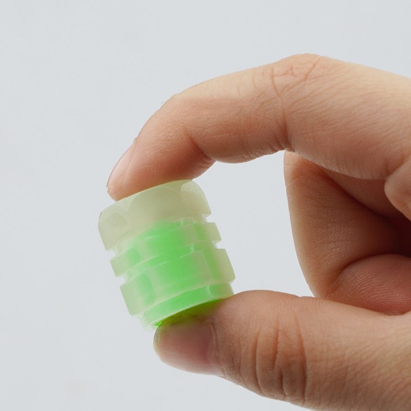 Fluorescent Car Tire Valve Caps - CarLights®