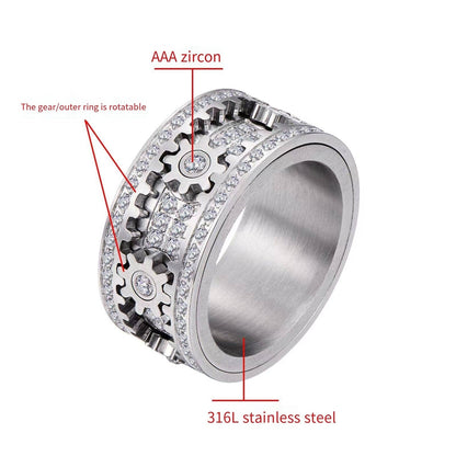 Lucky Turn Zircon Ring