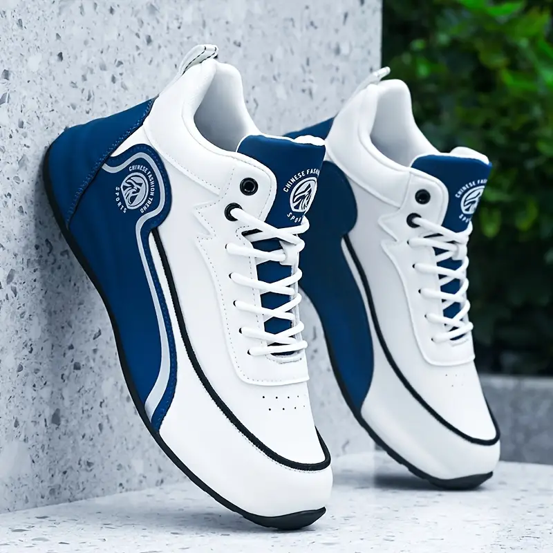 MARK Sneakers